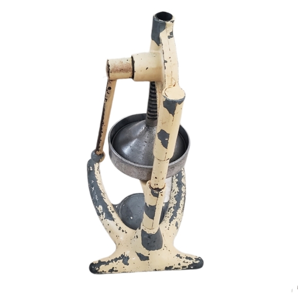 Vintage Antique Juicer Industrial Manual Metal Squeezer - Picture 7 of 16